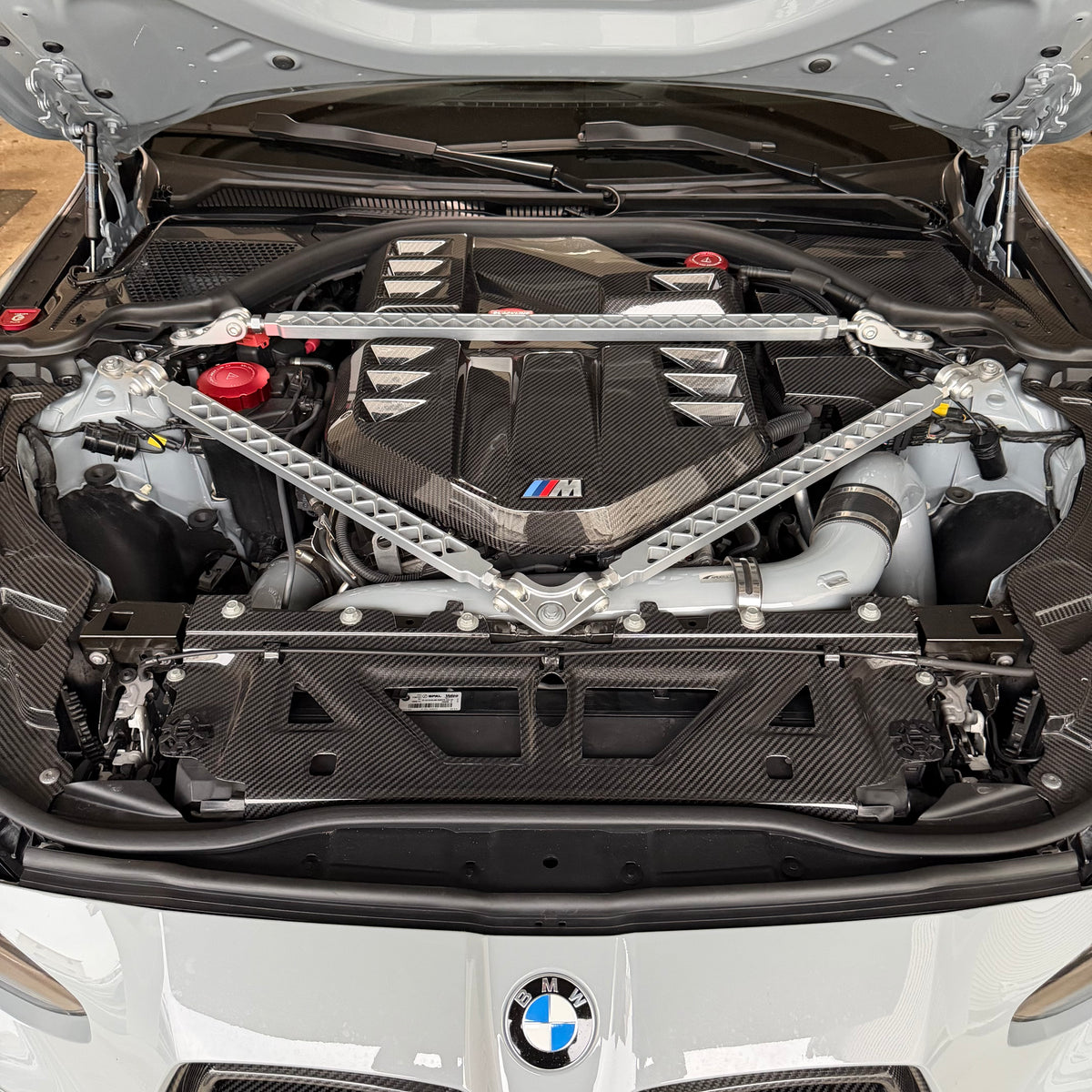 Rennelement RE-1 G8X Billet Aluminum Front Strut Brace – BMW M3 / M4 (G80/G82) + M2 (G87)