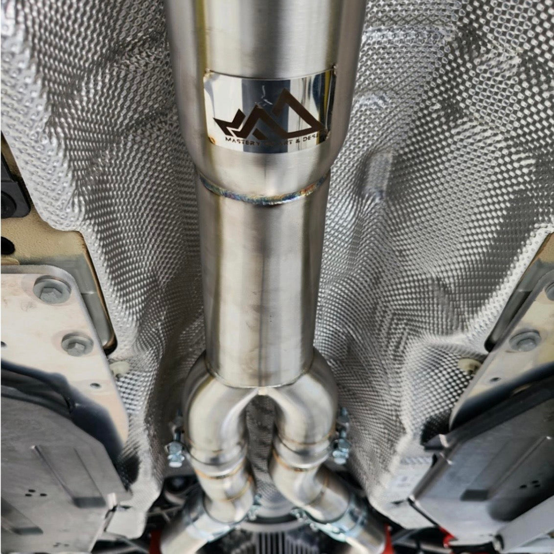 MAD BMW G8x M3 M4 S58 Resonated Single Midpipe (Brace Included)