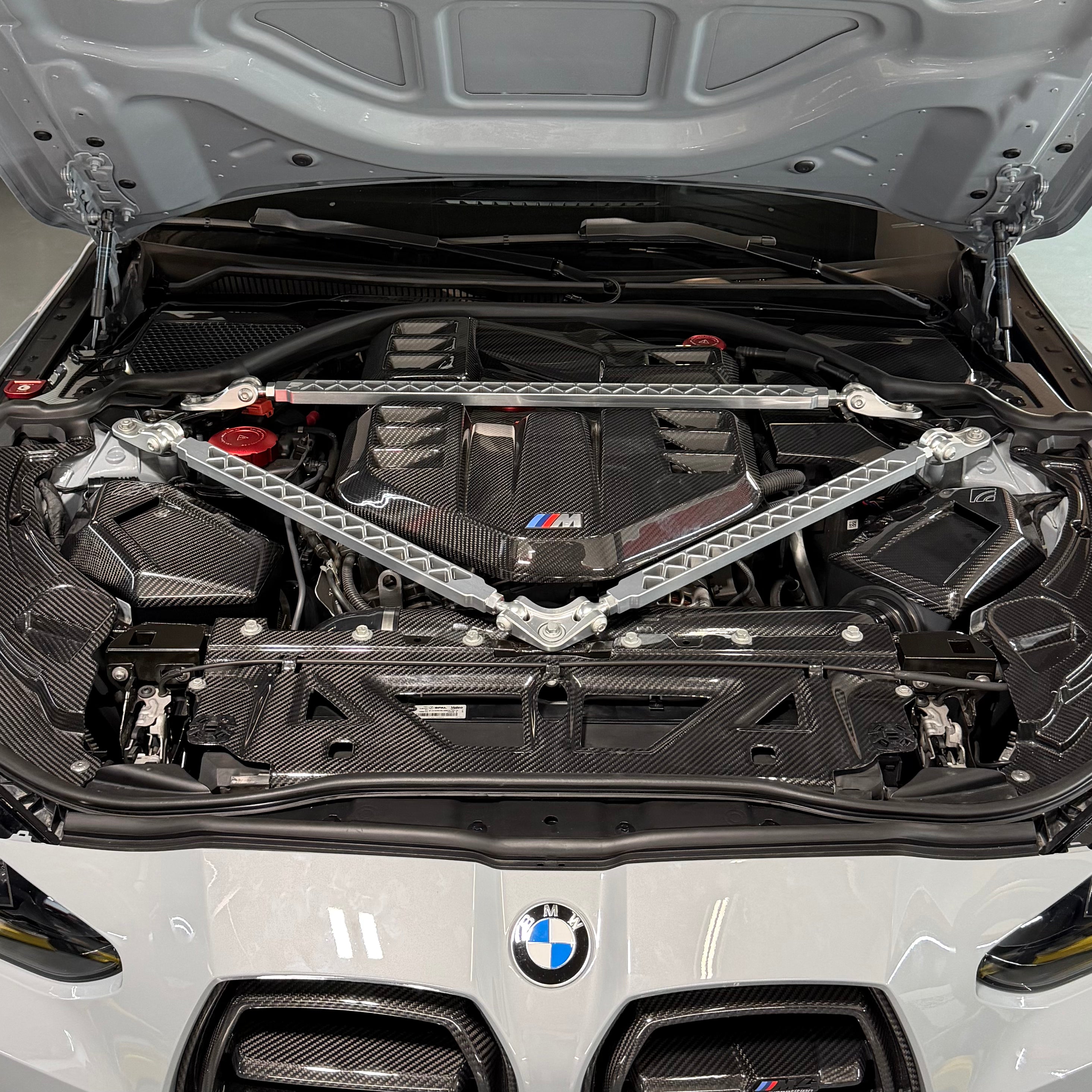 Rennelement RE-1 G8X Billet Aluminum Front Strut Brace – BMW M3 / M4 (G80/G82) + M2 (G87)