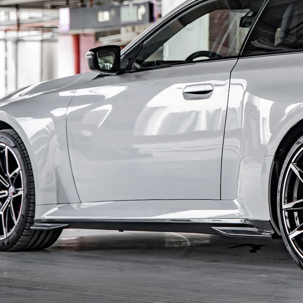 SOOQOO BMW M2 G87 Side Skirt In Prepreg Carbon Fiber T-335