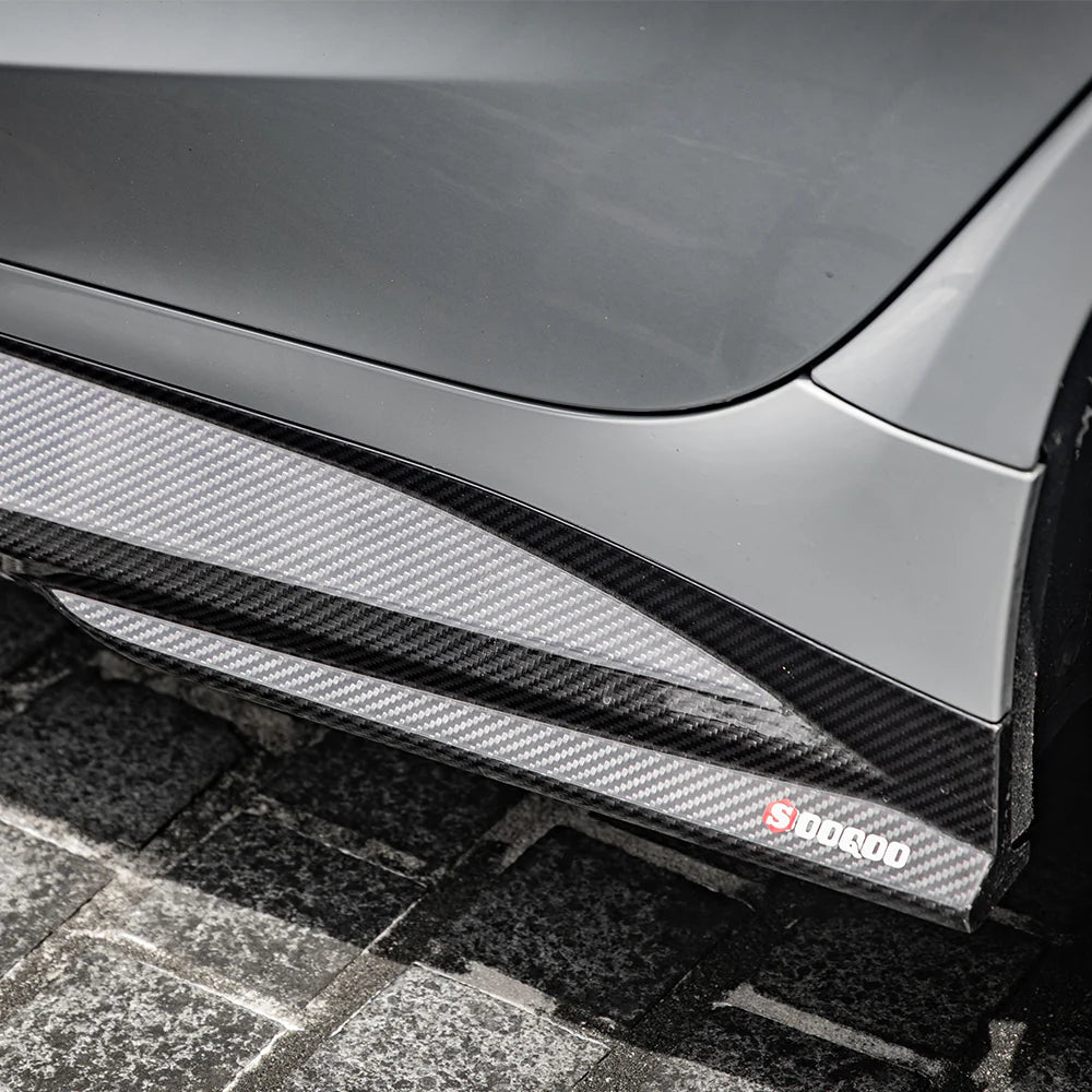 SOOQOO BMW M3 G80 Side Skirt In Prepreg Carbon Fiber T-322